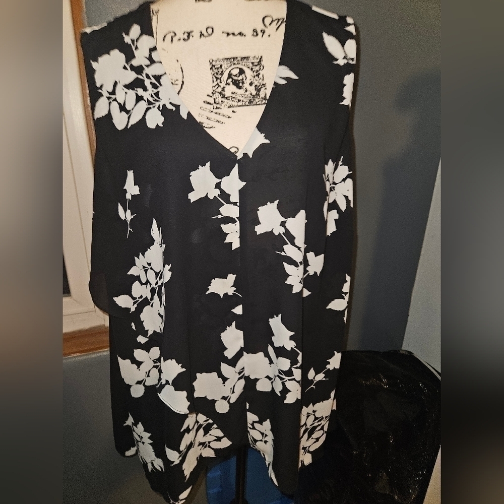 Vince Camuto Womans Blouse Size 3xl